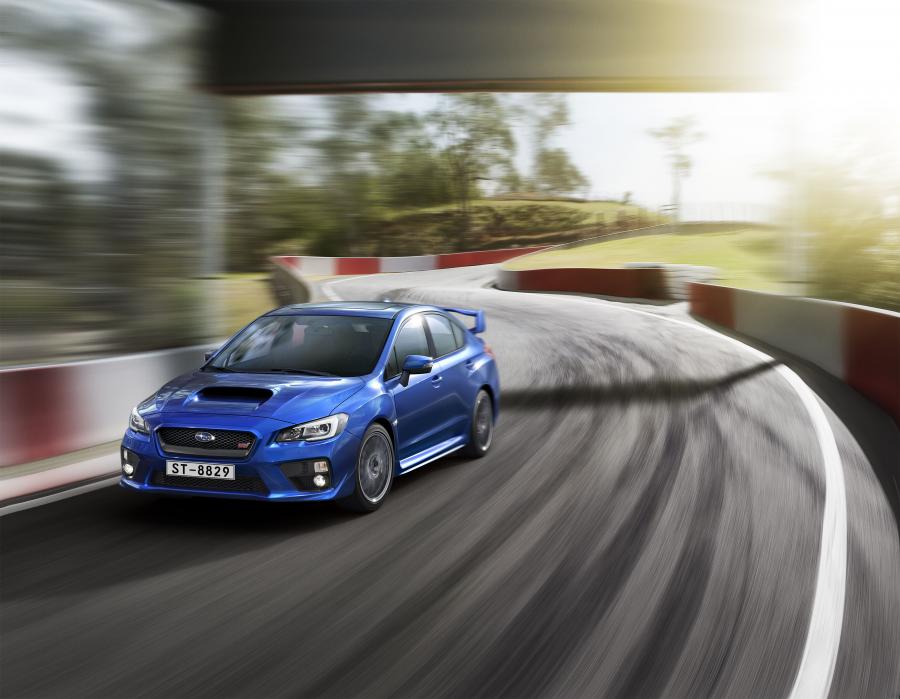  Subaru WRX STI 2015 года  (EU) (фото 3 из 24)